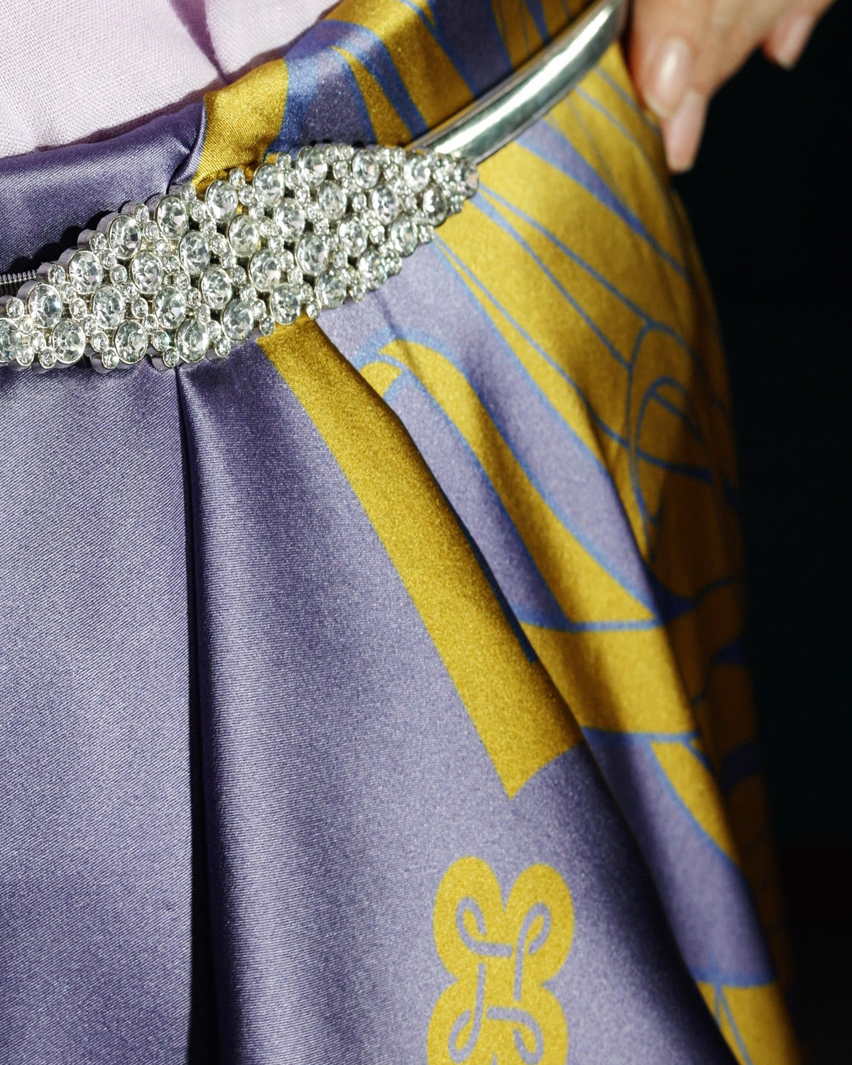 Amethyst feather silk scarf | 55 x 55 in