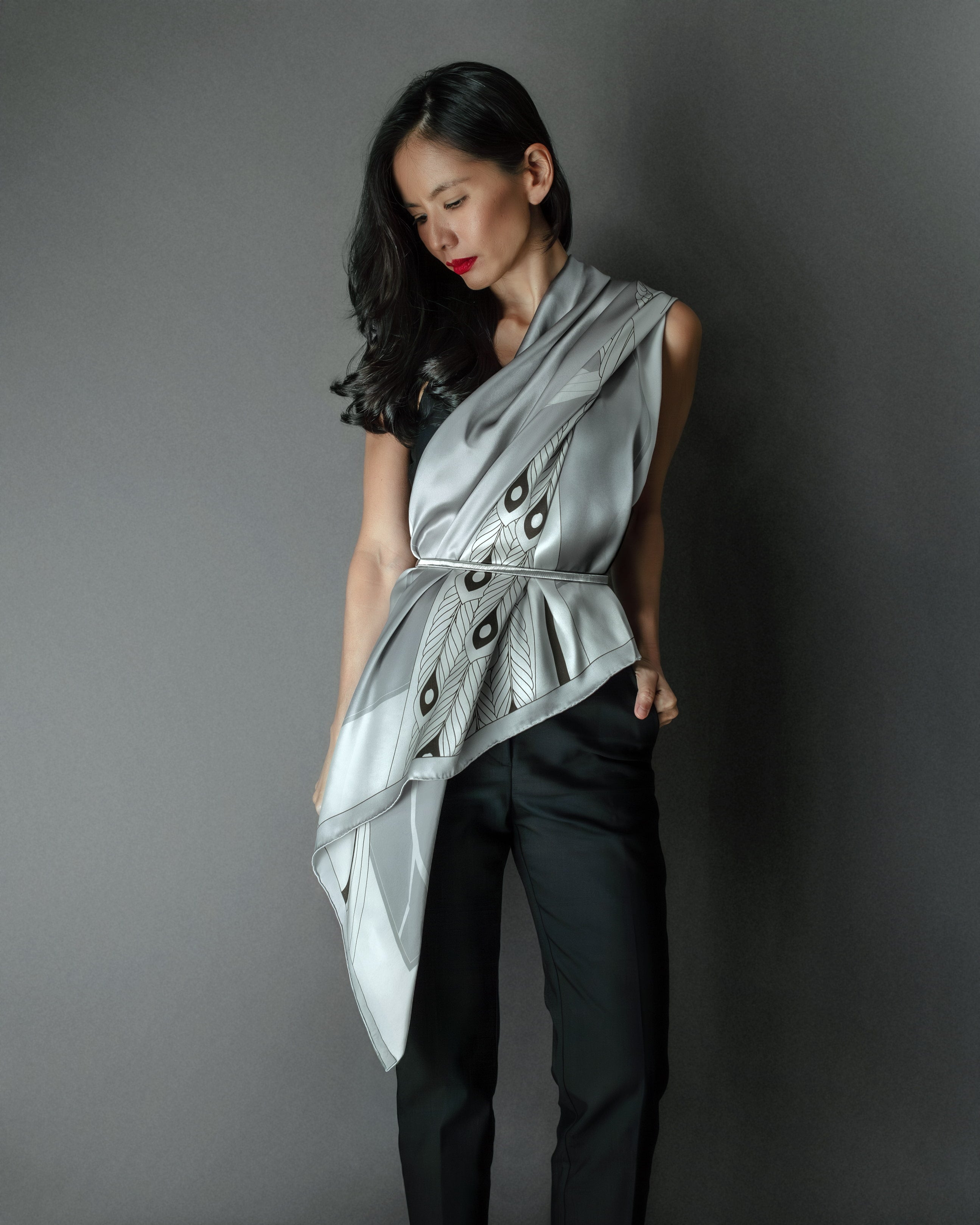 Platinum grey peacock silk foulard 43″