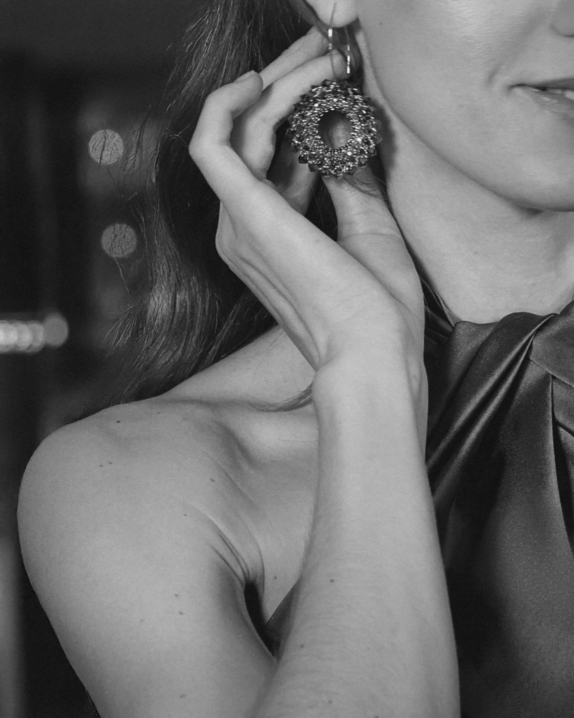 Round beaded earrings