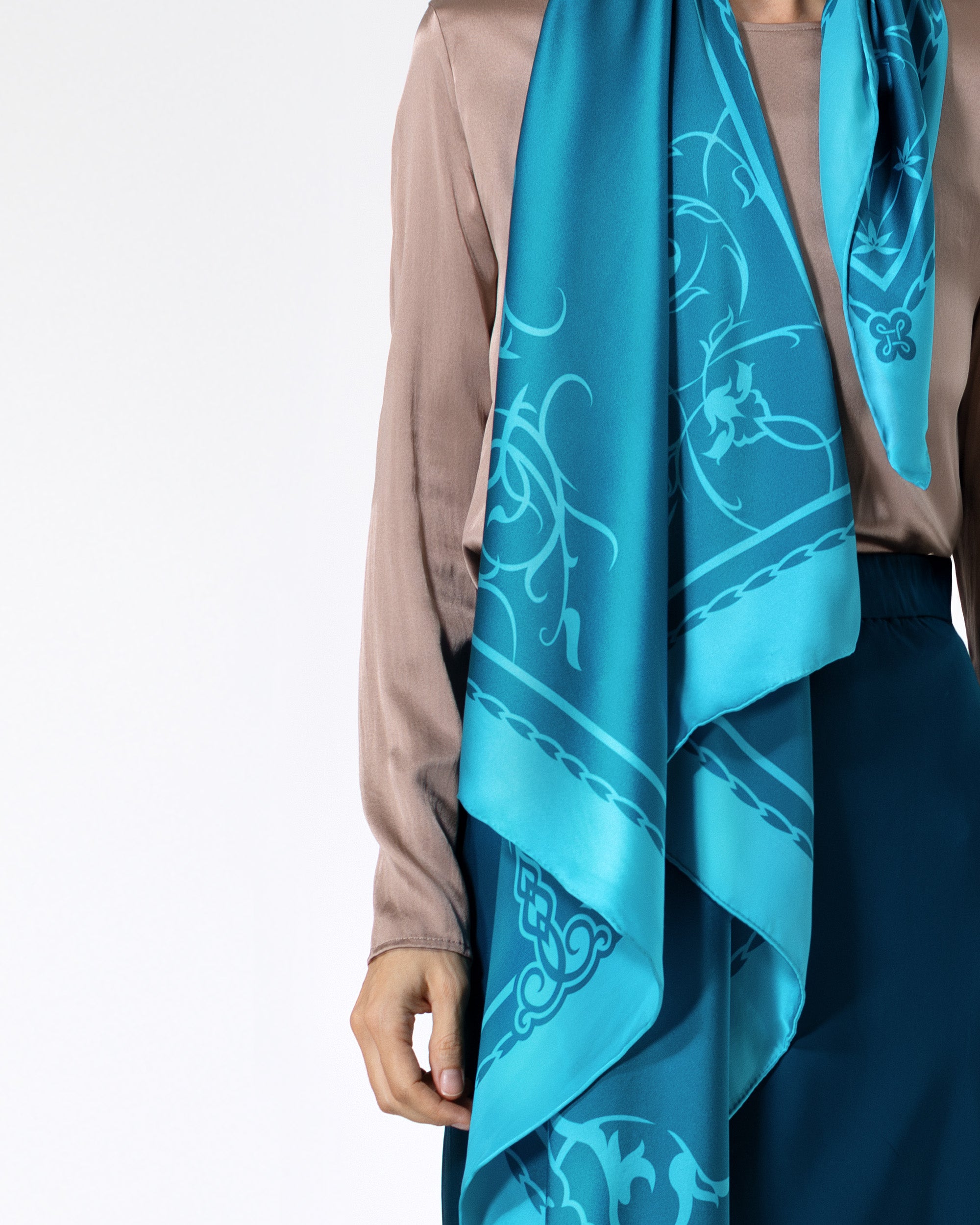Arctic blue ornamental silk scarf | 43 x 43 in
