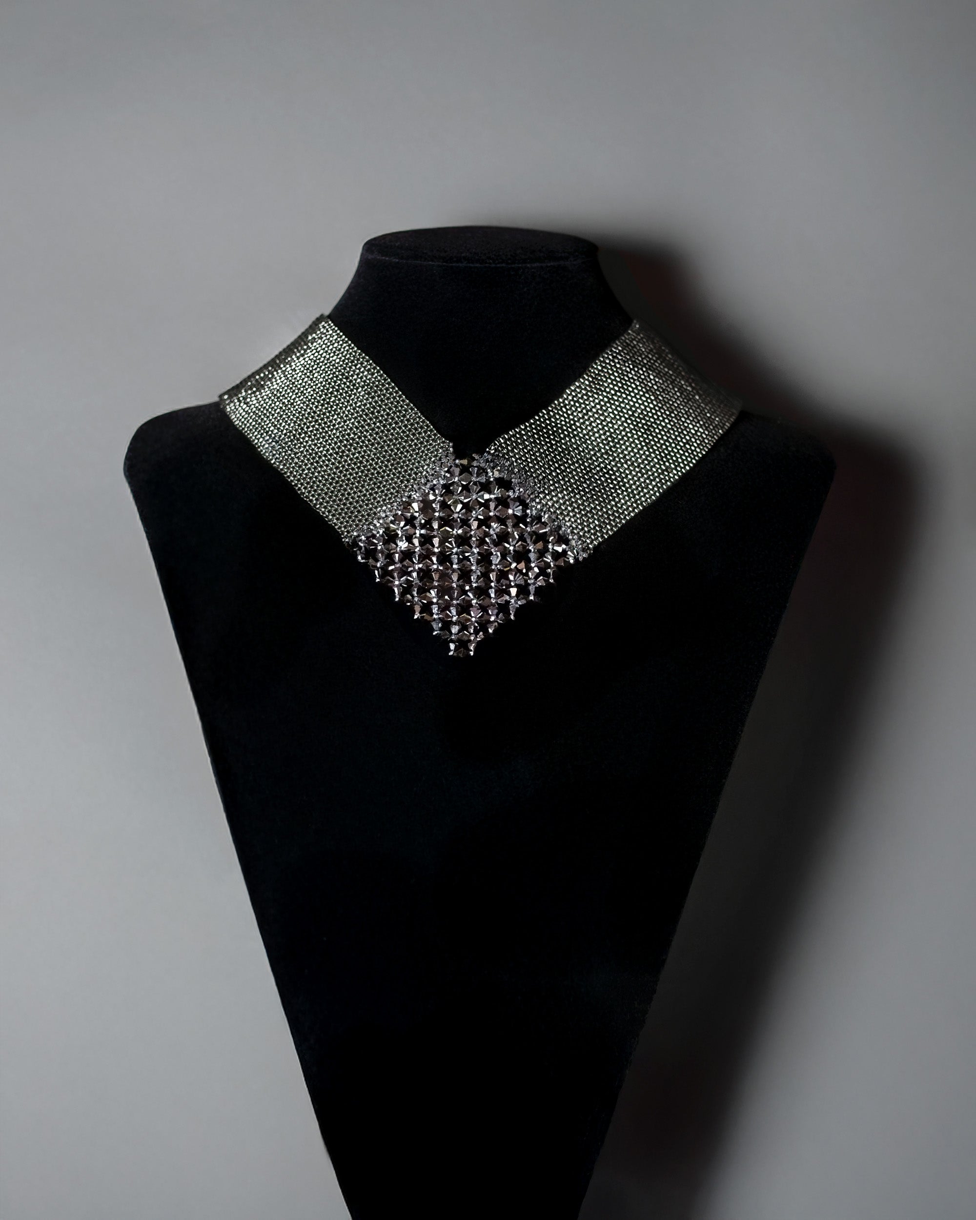 The Fluid Necklace